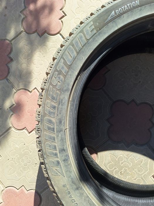 продается шины японские