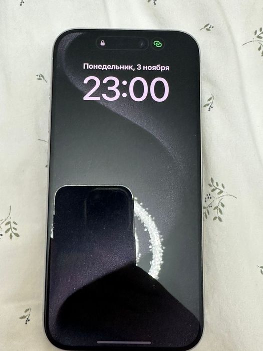 IPhone 15 pro ,256 гб,86 акб,