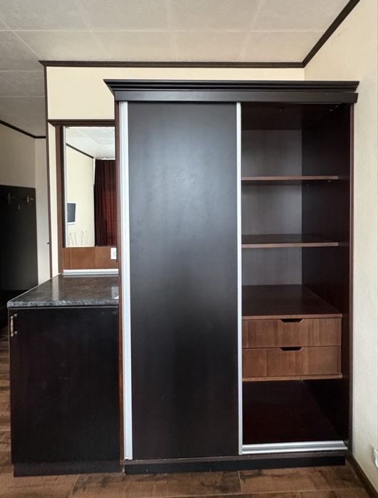 Гардероб / хотелско оборудване 100 бр