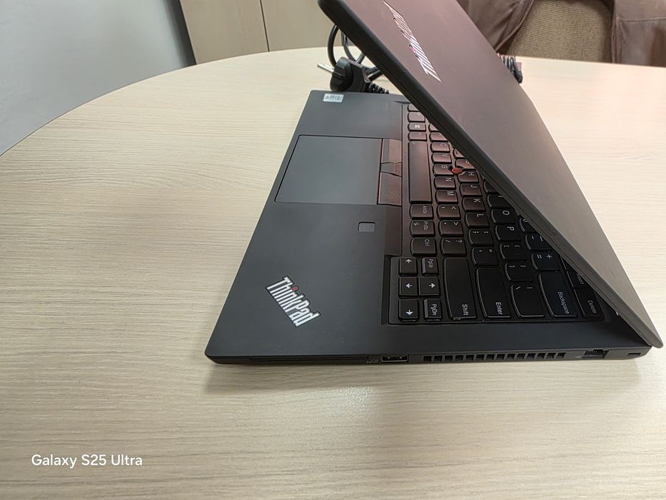 Lenovo ThinkPad T14 I5/16RAM/256 SSD