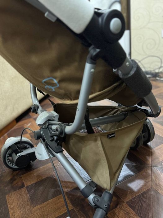 Детская коляска.