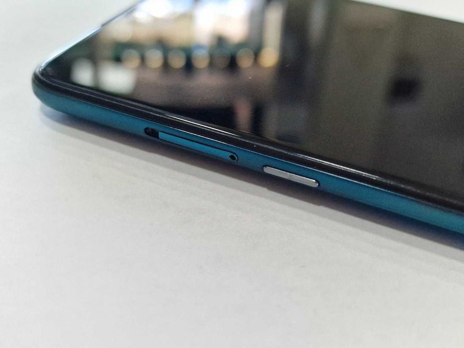 Смартфон A1 Alpha 20