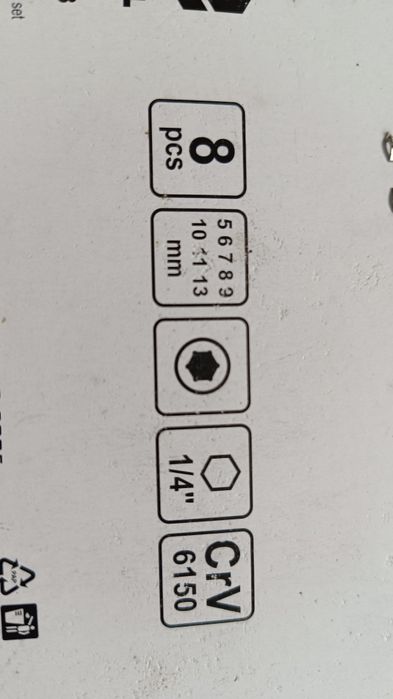 Set 8 tubulare cu bit hexagonal Vorel 5-13mm, Cr-V