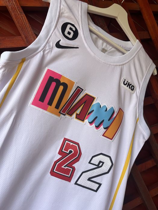 Maiou baschet - Miami Heat - Buttler 22