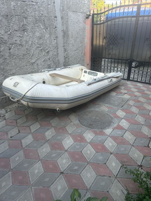 Barca gonflabila tip rib Zodiac Franta 310