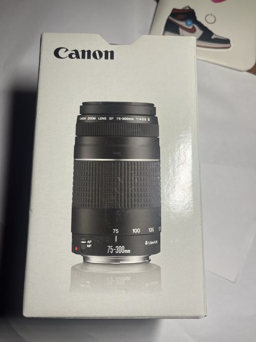 Obiectiv Canon 75-300 mm f/4-5.6 III