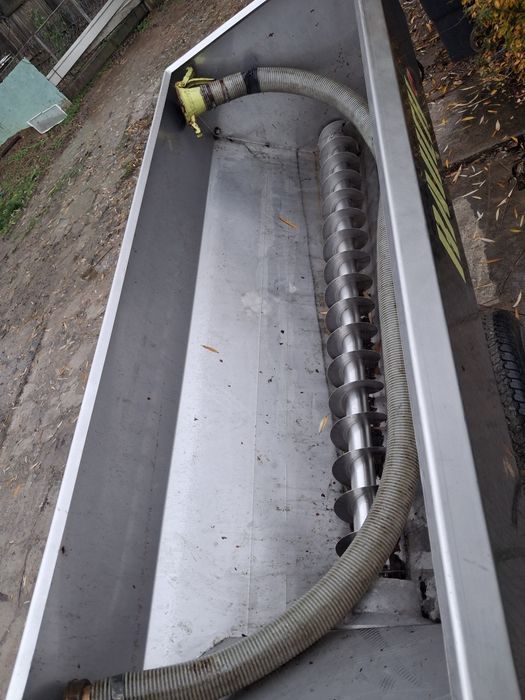 Remarca viticola 1600 litrii