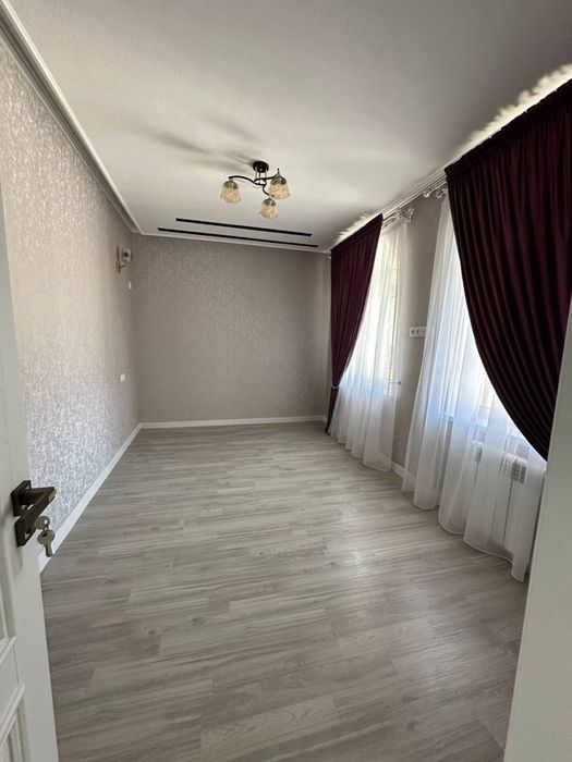 Продаётся квартира! Шаумияна Фирдавсий! Рустам шурбо ! Новостройка!