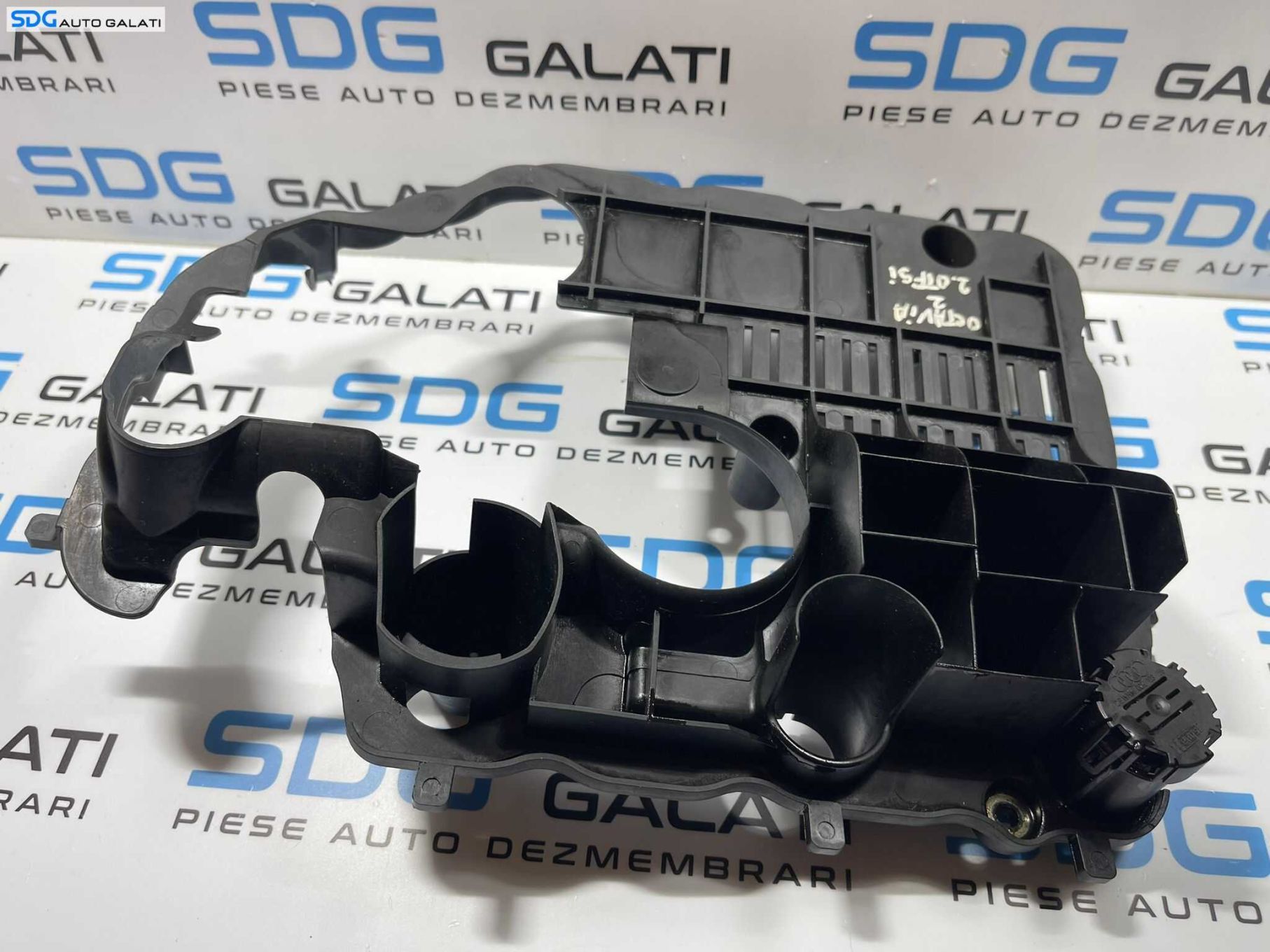 Plastic Spargator Valuri Sorb Pompa Baie Ulei Volkswagen Scirocco 2.0 TFSI CCZB 2009 - 2014 Cod 06J103138M