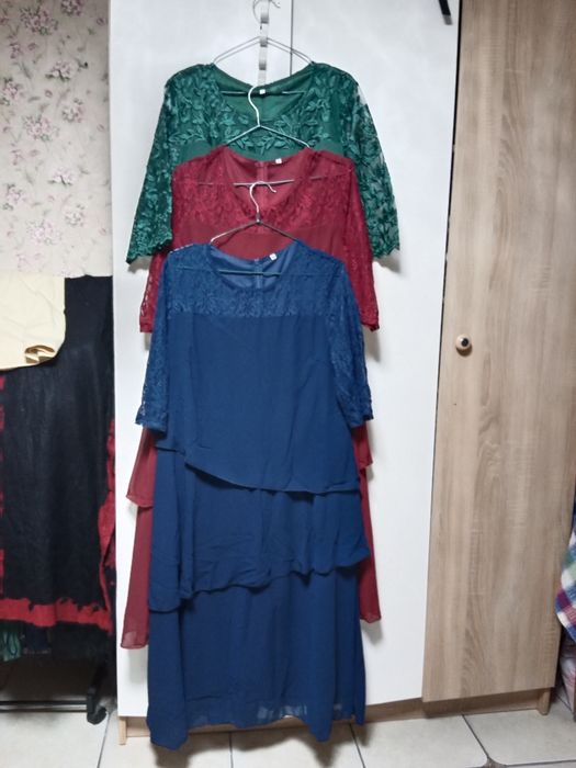 Нарядные платья продам