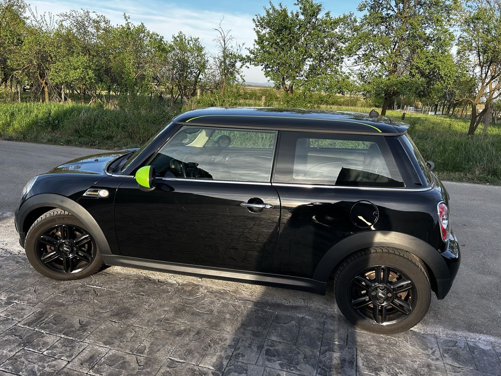 Vand mini cooper 1.6D 96 cp Din 2013