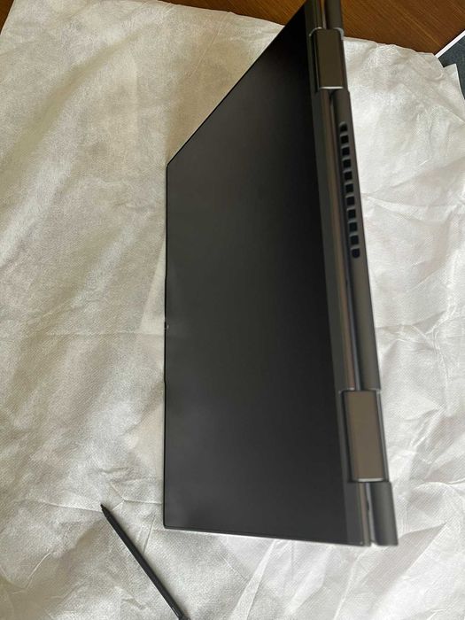 Лаптоп Lenovo ThinkPad X1 Yoga gen 8 (2024) - като нов