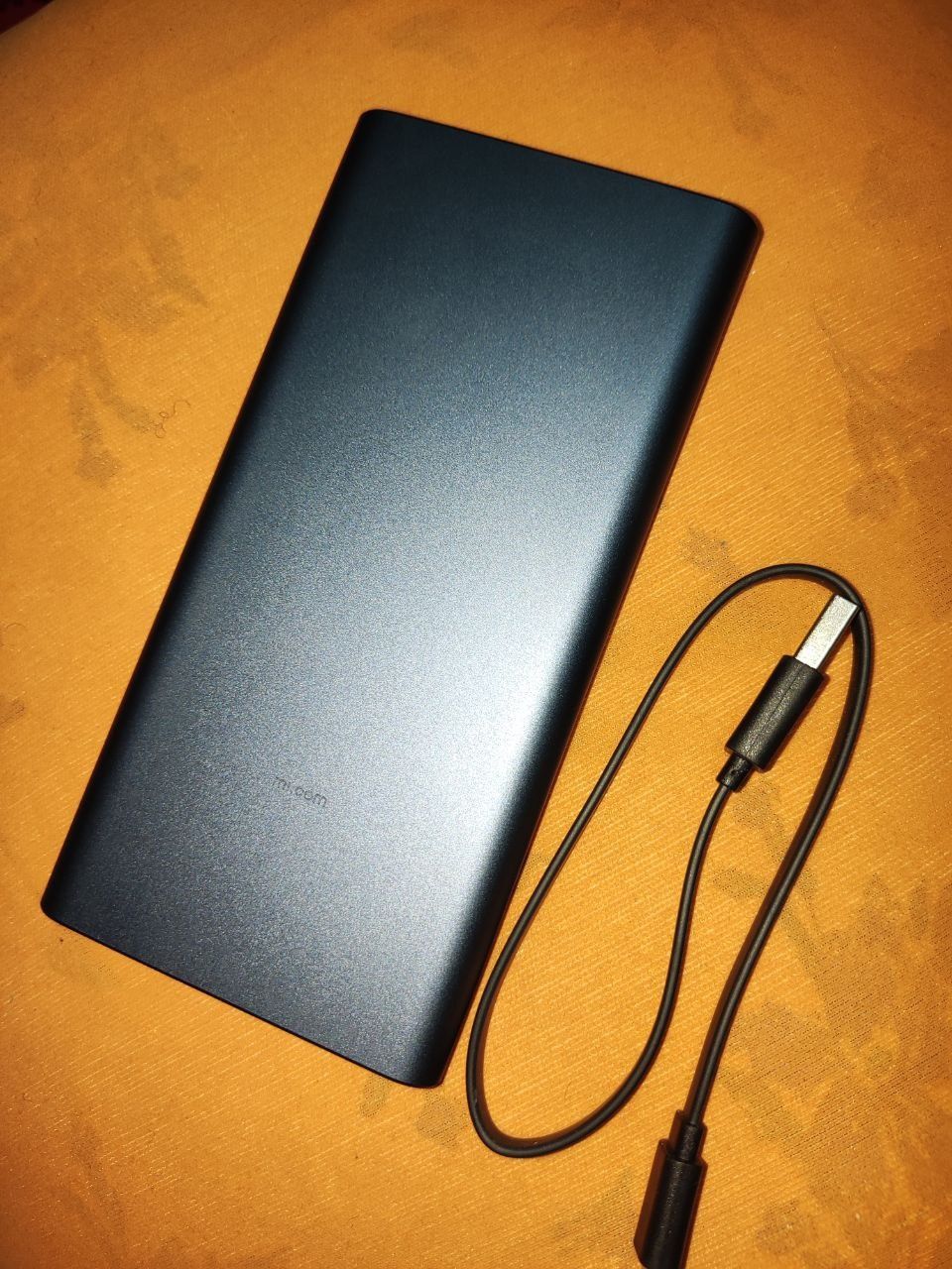 Power bank Sotiladi