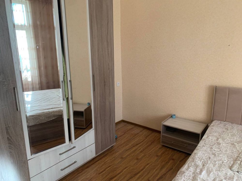 Срочьна продаётся квартира гор парк 1/2/2/ сталенка 39 квадратов