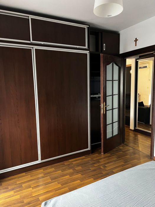 Inchiriez apartament 2 camere ultracentral