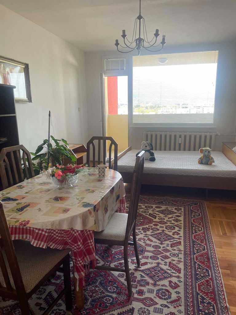 Дава се под наем Тристаен апартамент в София, Младост 4 - 100 кв.м за 612 € - Снимка #5
