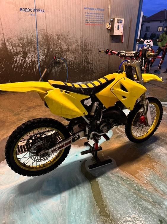 Suzuki rm 125 2t
