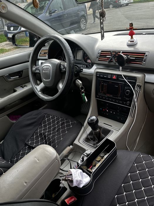 Audi a4 b7 2.0 170 cp vand/schimb