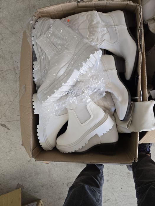 Încălțăminte Stradivarius