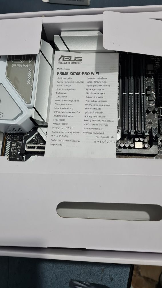 Placa de baza Asus Prime x670e Pro Wifi