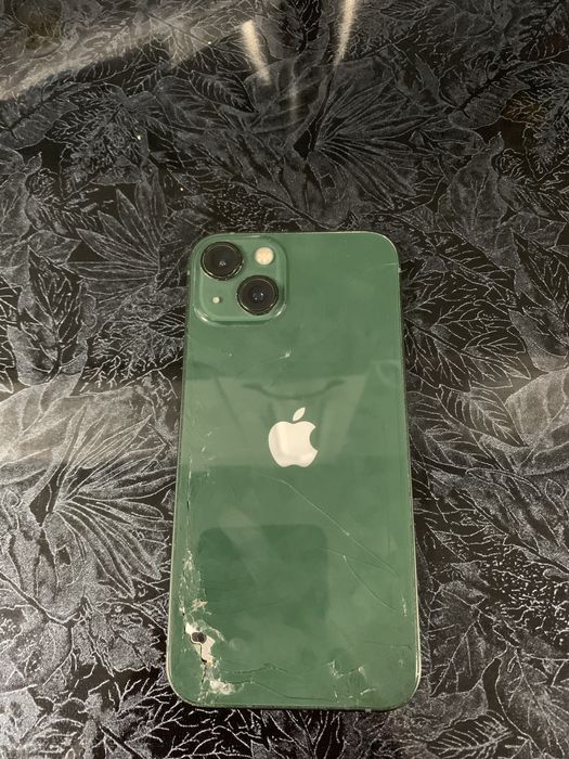 iphone 13 green срочно 128гб