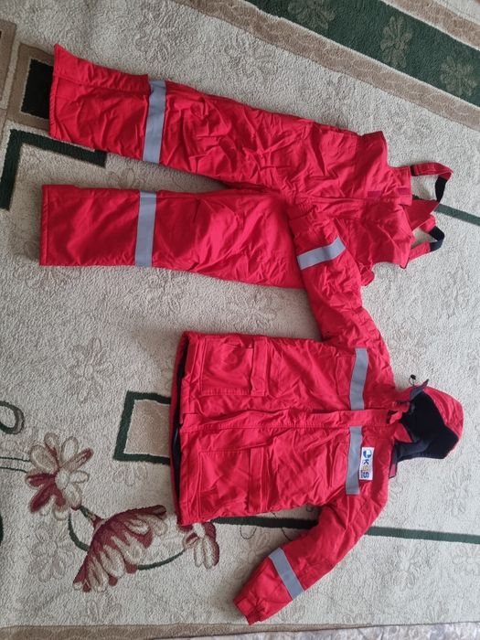 Утеплённый костюм