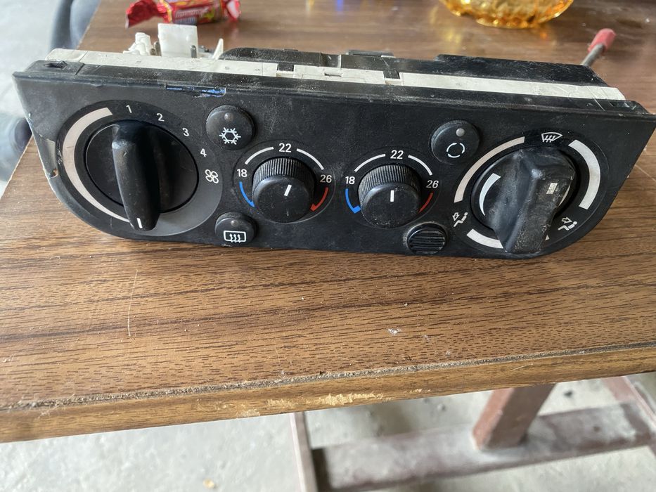 Панель упровление печки бмв е 36