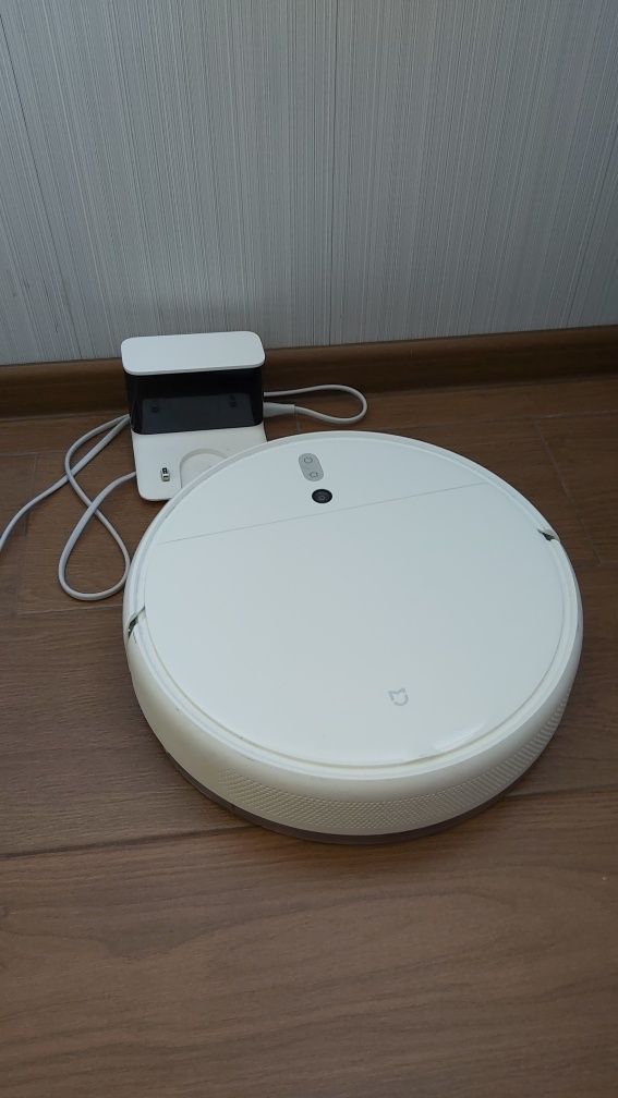 Робот пылесос Xiaomi mi robot vacuum mop