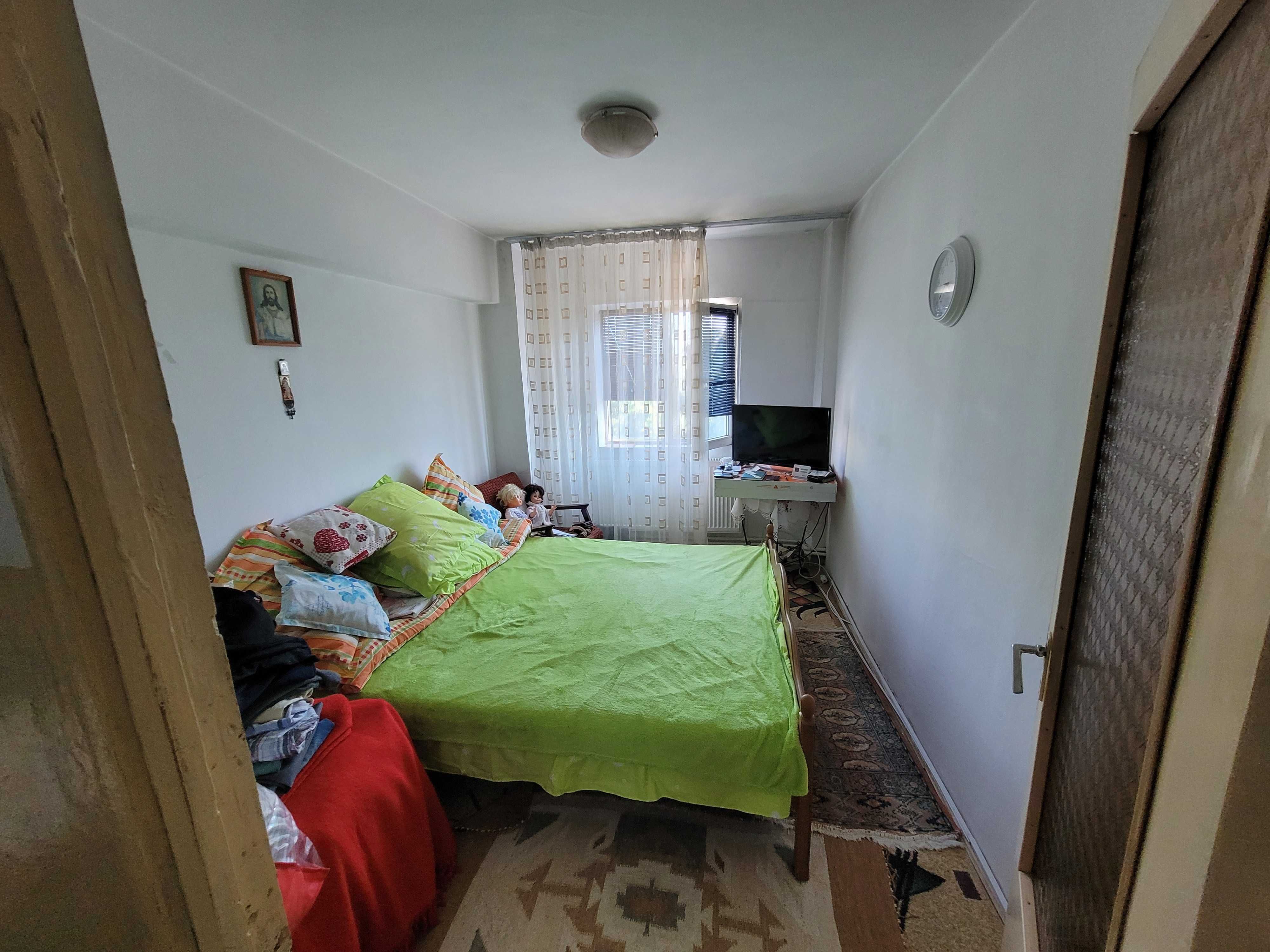 Apartament 4 camere, ultracentral, Rosiori de Vede | 79,65 mp utili