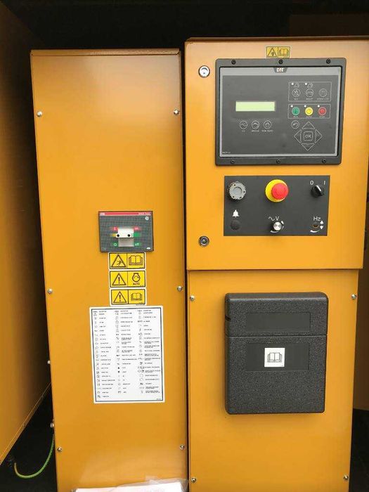Generator Caterpillar 550 kVa motor Cat C15 nou, garantie, an 2022
