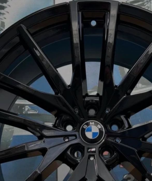 Гуми и джанти  22ц