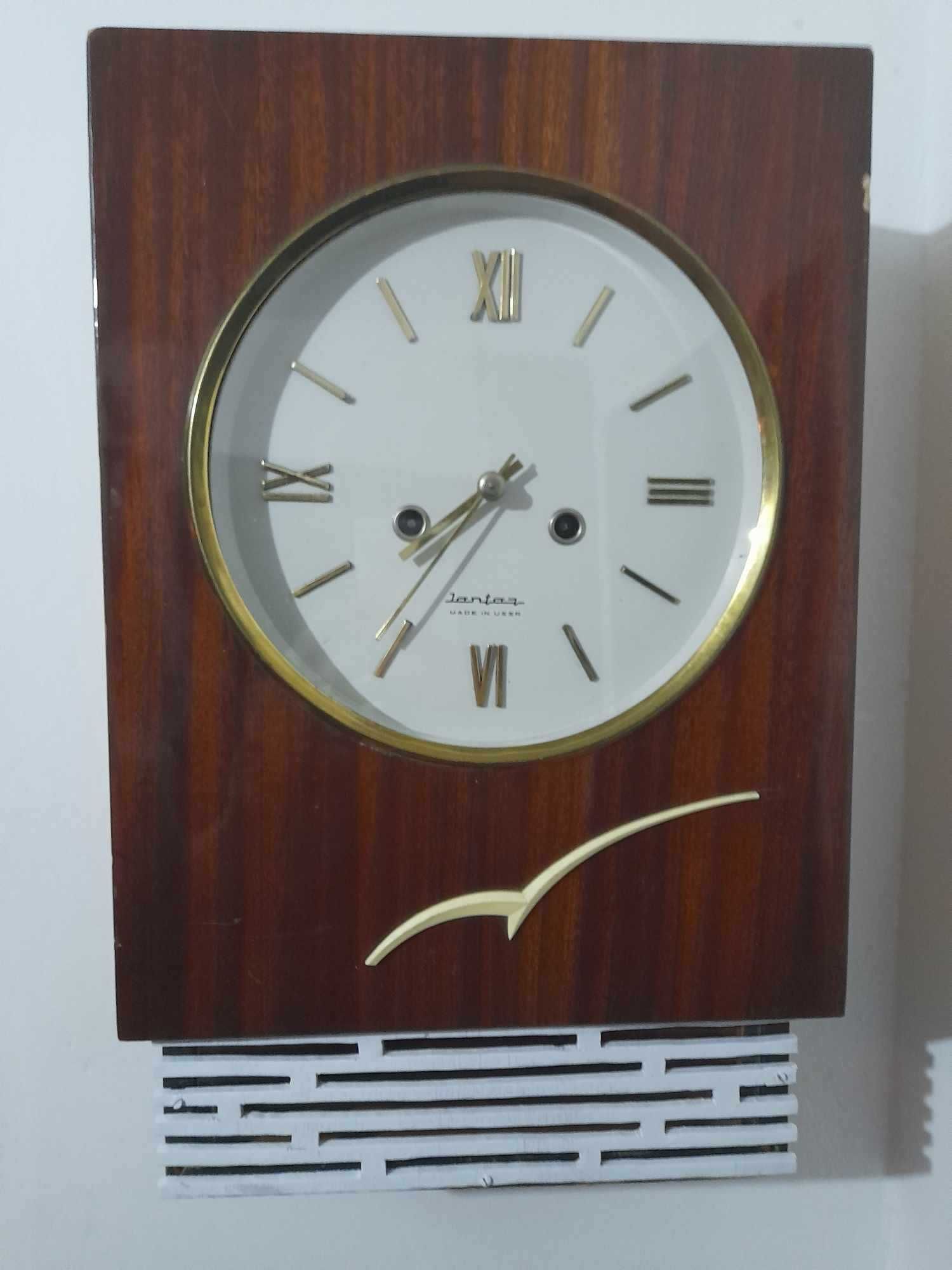 Ceas de perete - mecanic Jantar de fab. URSS