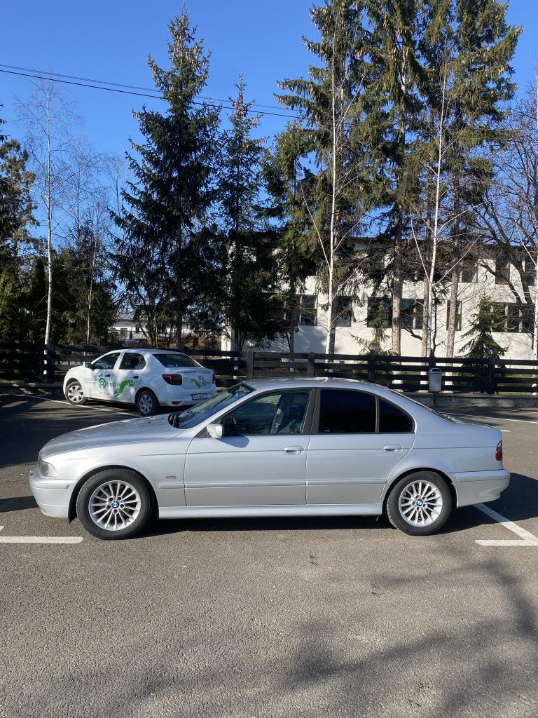 Vând BMW E39 sería 5 520d