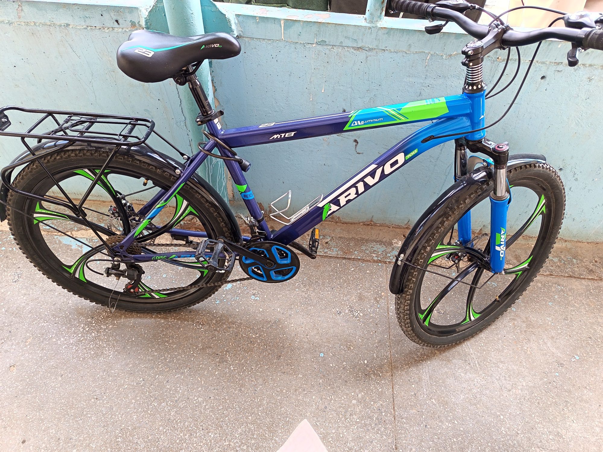 Velosiped ideal yangi