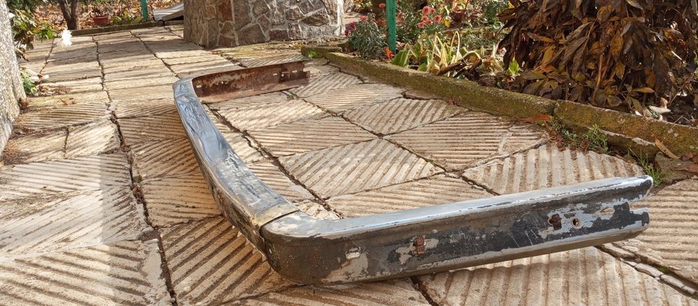 Части за БМВ Е30