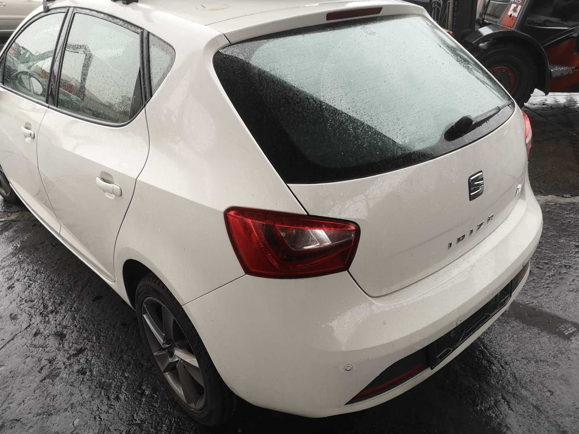 Dezmembrez seat ibiza 6j facelift