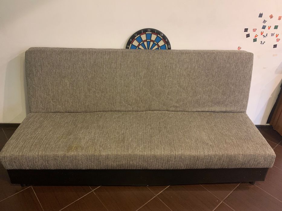 Vând canapea 3 locuri extensibila
