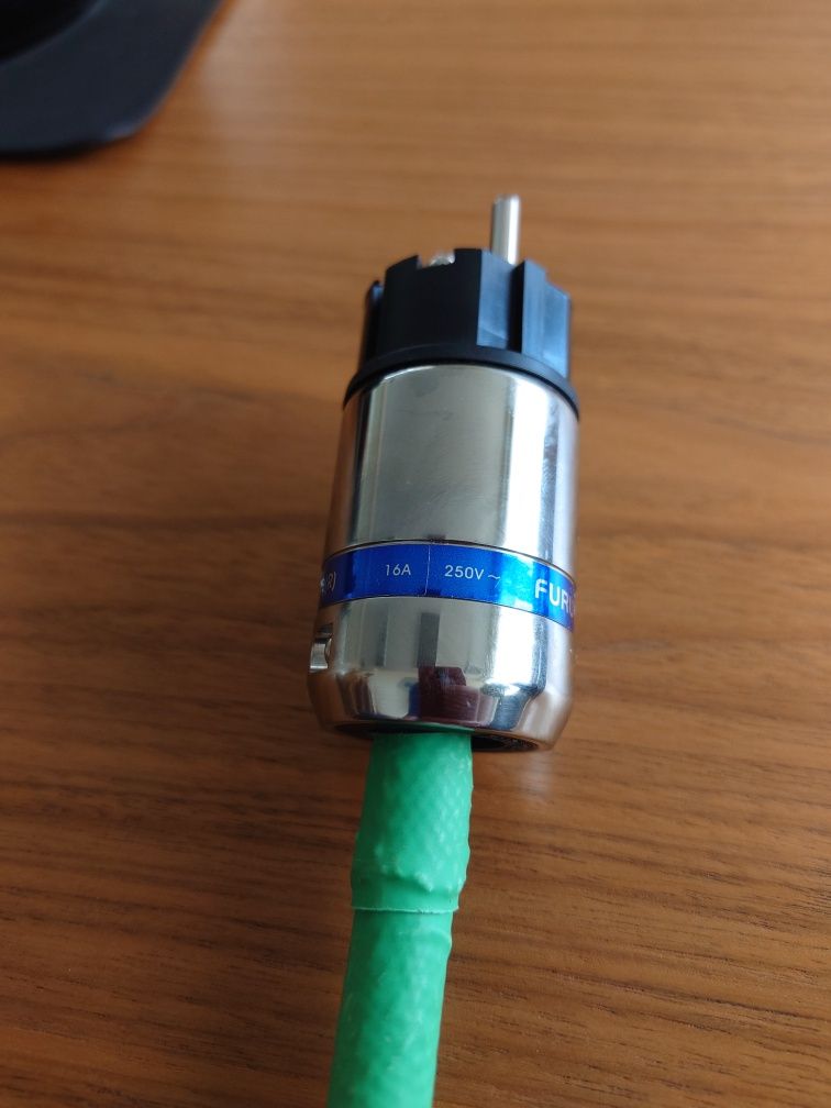 Neotech power cable + Furutech