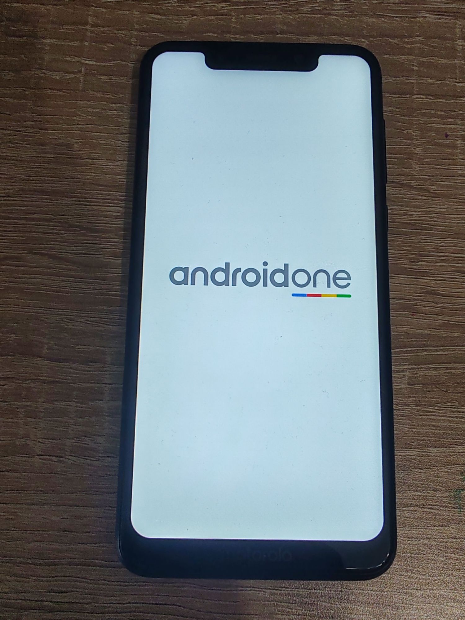 Motorola One 4/64 GB