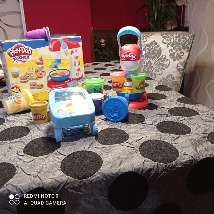 Машина за сладкиши и пластилини