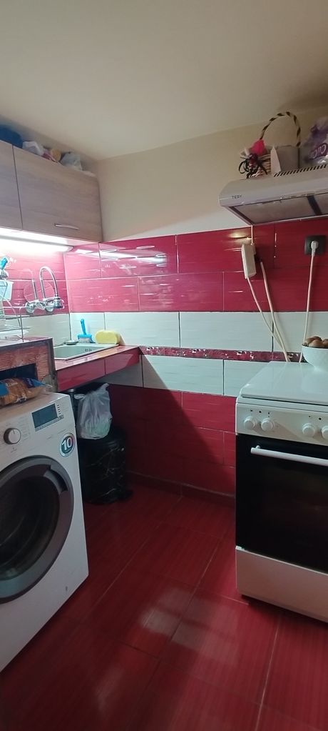Продава се Къща в с. Рударци, Област Перник - 200 кв.м за 975 €/кв.м - Снимка #6