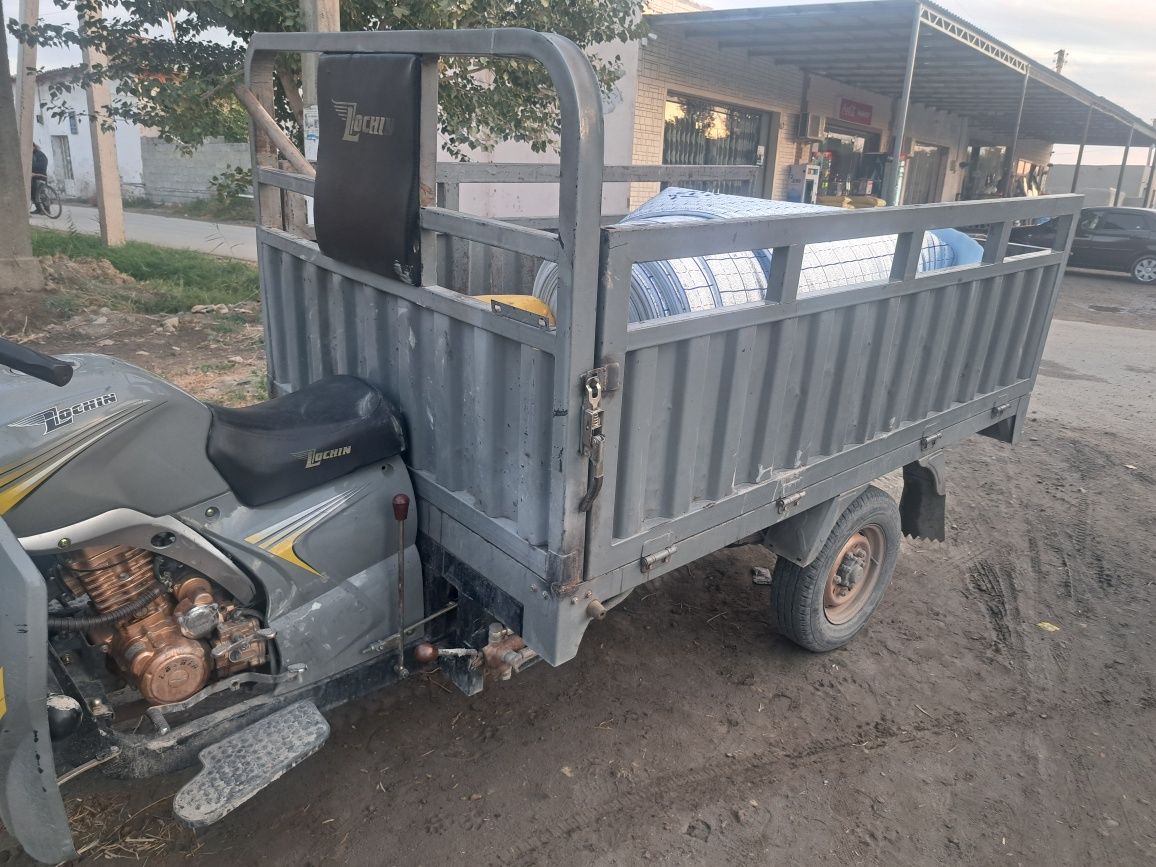 Lochin motosiklar