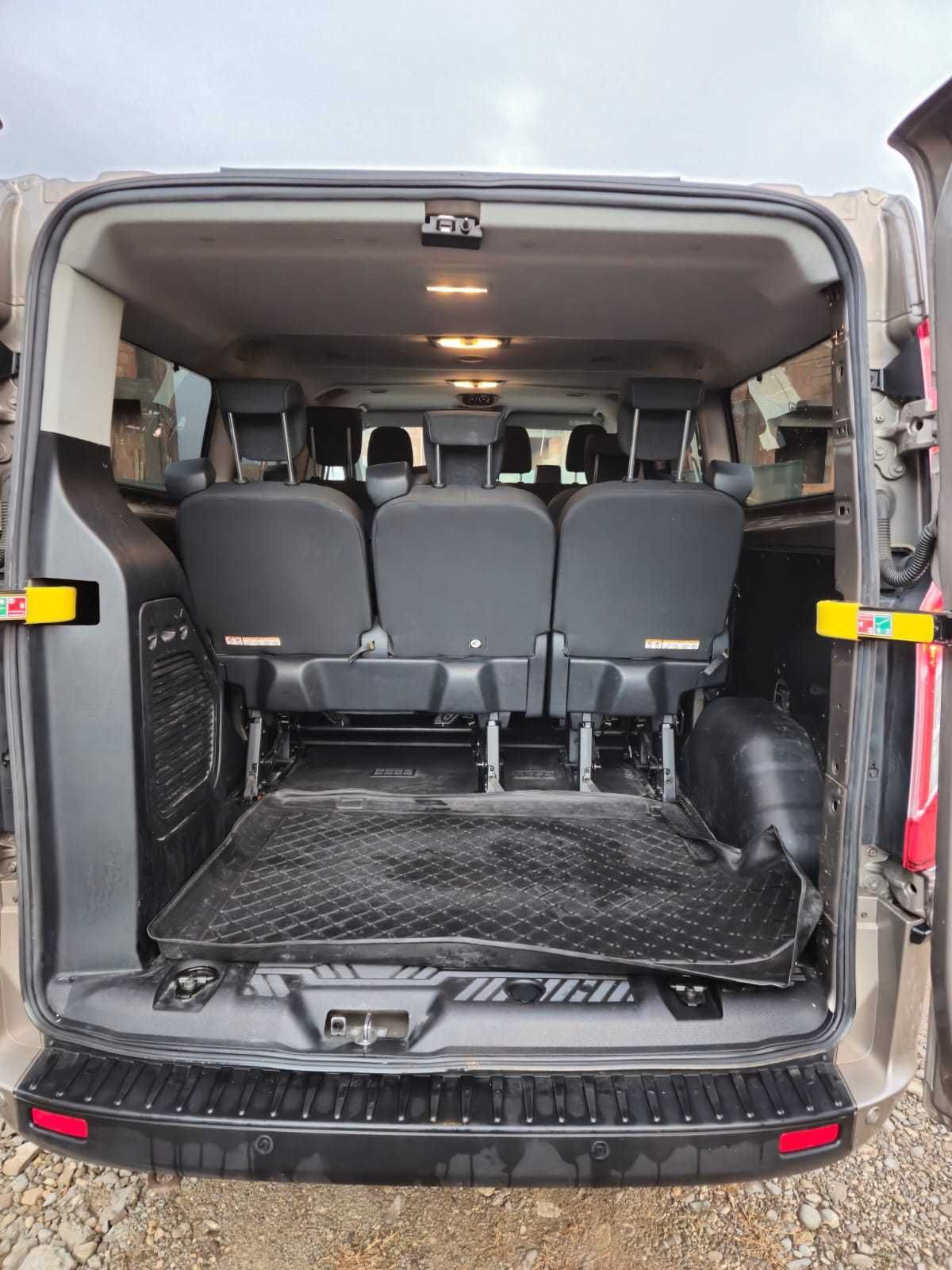 UNIC PROPRIETAR  ford transit custom 320 l2h1 8+1 2019