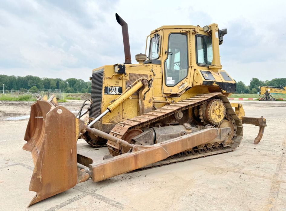 Dezmembrez buldozere Caterpillar D5H XL, D6D LGP, D6M XL, D4D SA–piese