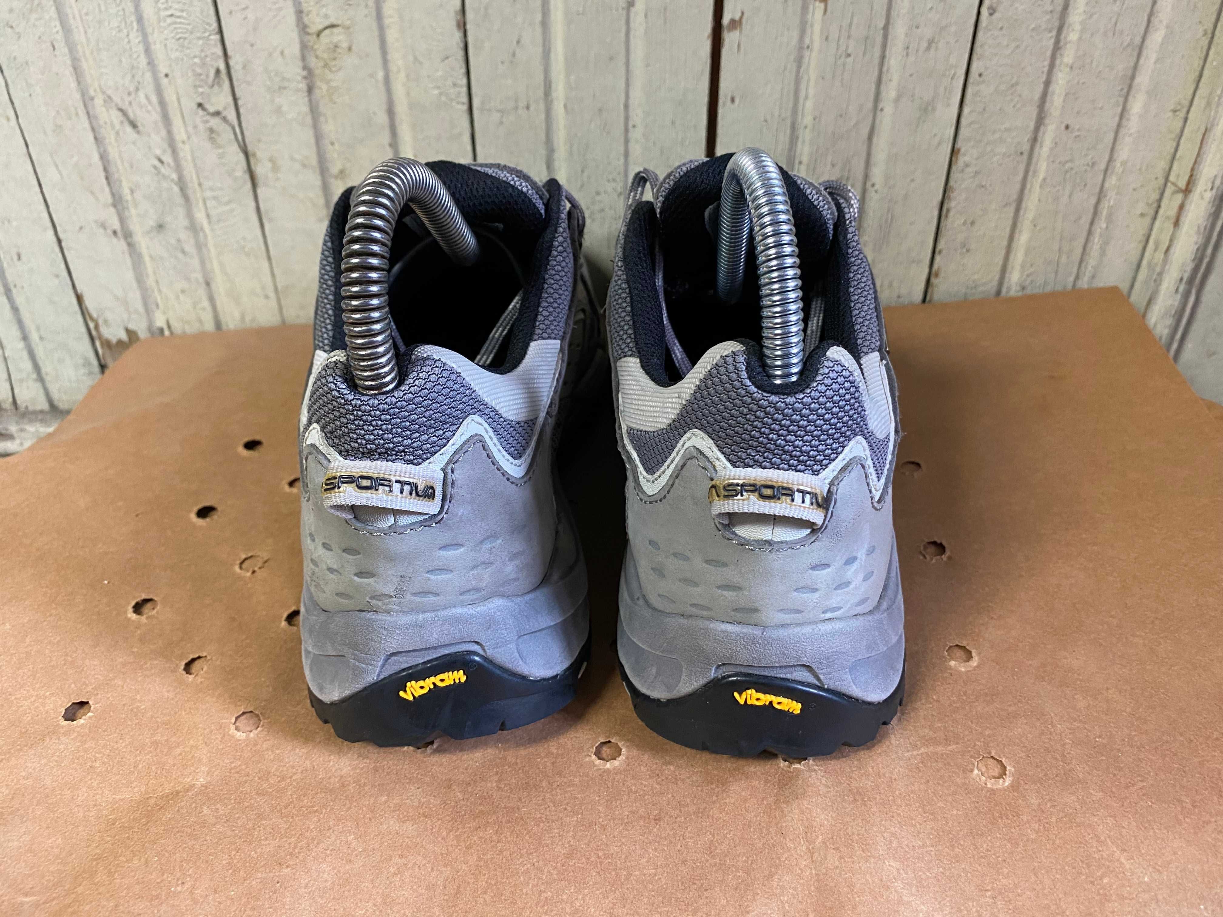 ''La Sportiva Gore-Tex''оригинални туристически обувки 37 номер