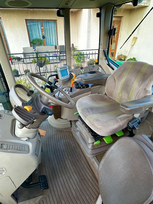 Tractor John Deere 6630 Premium cu incarcator