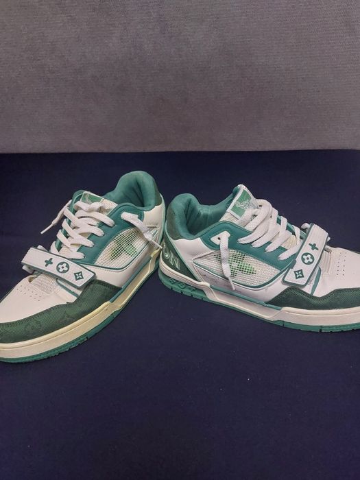 Louis vuitton trainer LV