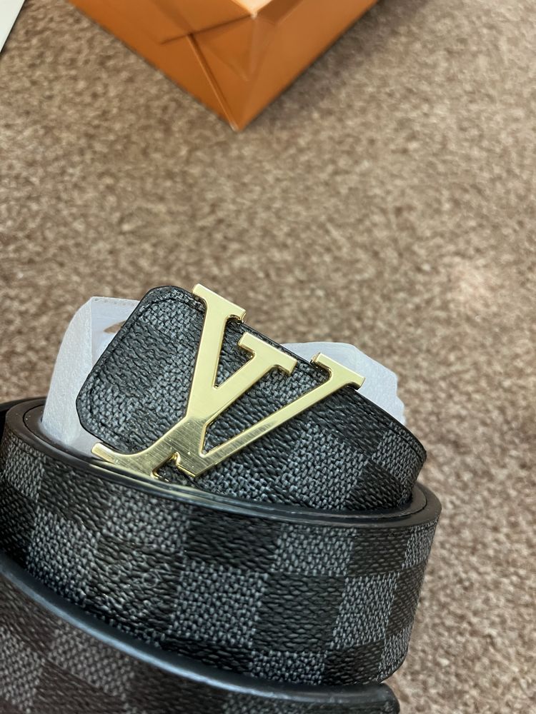 Бокс сет Louis Vuitton колан и портмоне