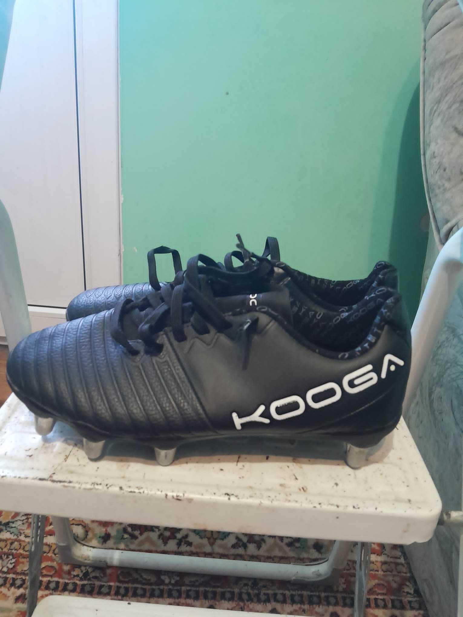 Vand pantofi sport, noi, rugby "Kooga" nr 39
