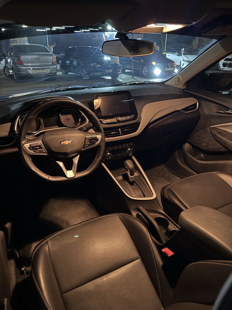 Onix Premier Plus 2023 Сотилади